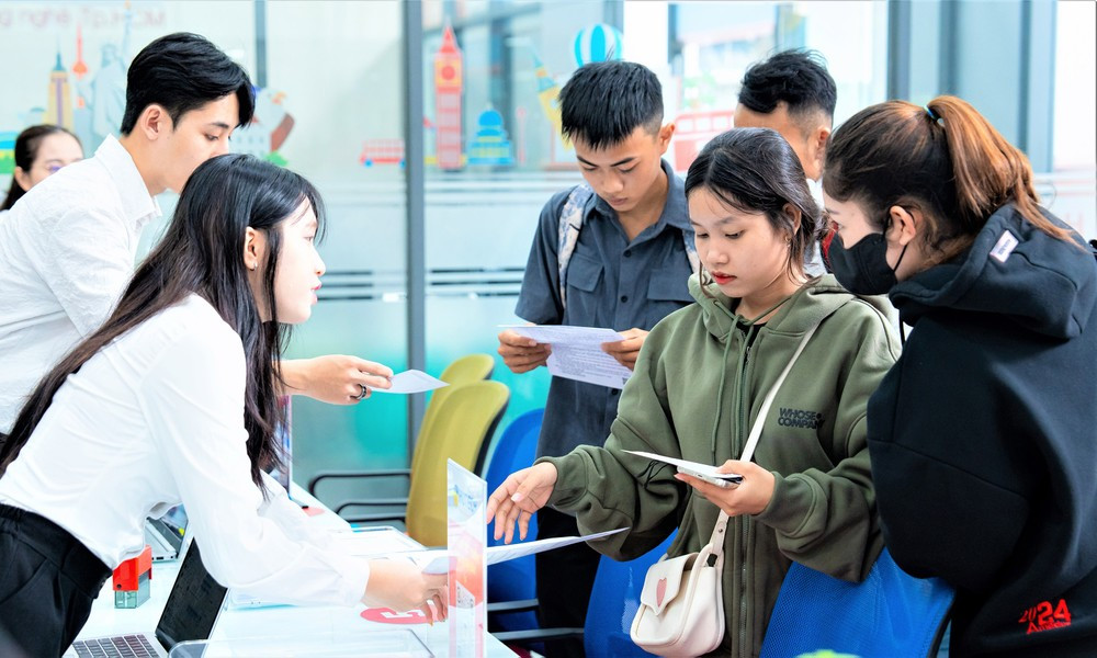 18 trường Đại học sử dụng điểm thi V-SAT tuyển sinh năm 2025